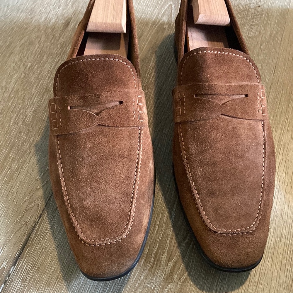 Magnanni Brown Suede Slip-On Loafers with Classic Penny Design